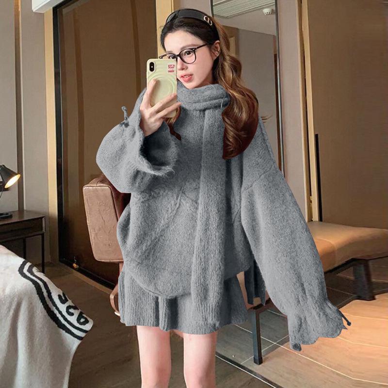 2025 Maternity Winter Holiday Set: High-End French Style Red Sweater for Pregnant Moms 2XL