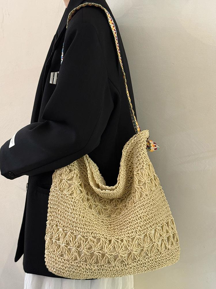 Large Capacity Hand-woven Bag Summer New Seaside Vacation Straw Bag Niche Commuter Shoulder Tote Bag