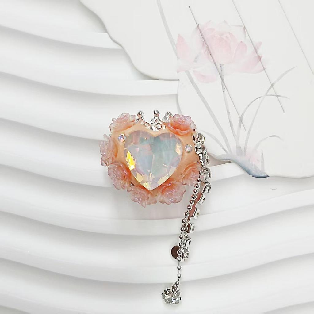 Color-Changing Heart Flower Crown Bead Phone & Bag Chain Accessory
