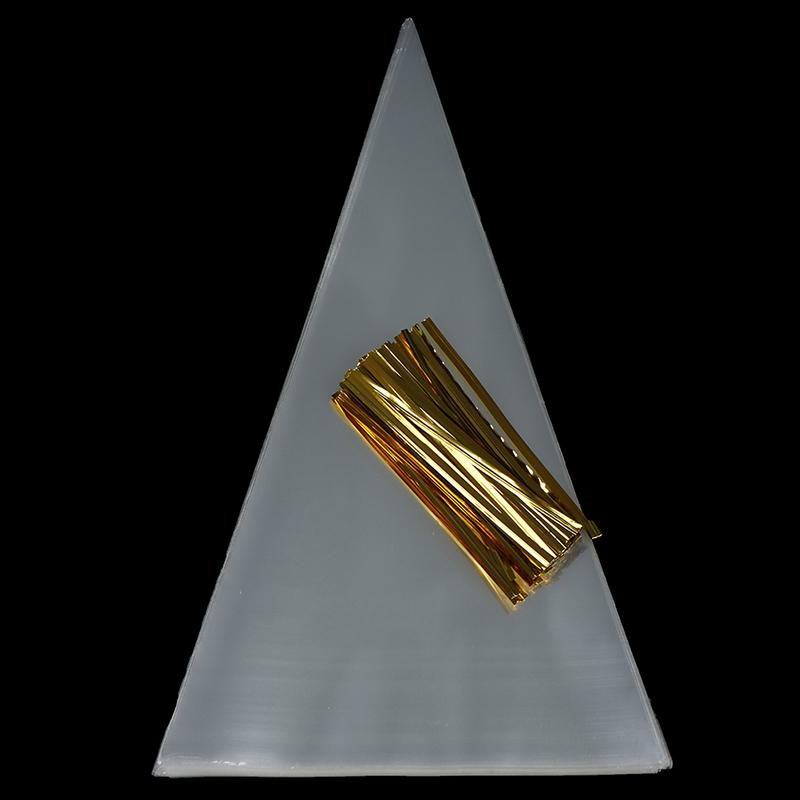 100X Clear Cone Shape Cellophane Bags Candy Sugar Popcorn Flower Packing Bag