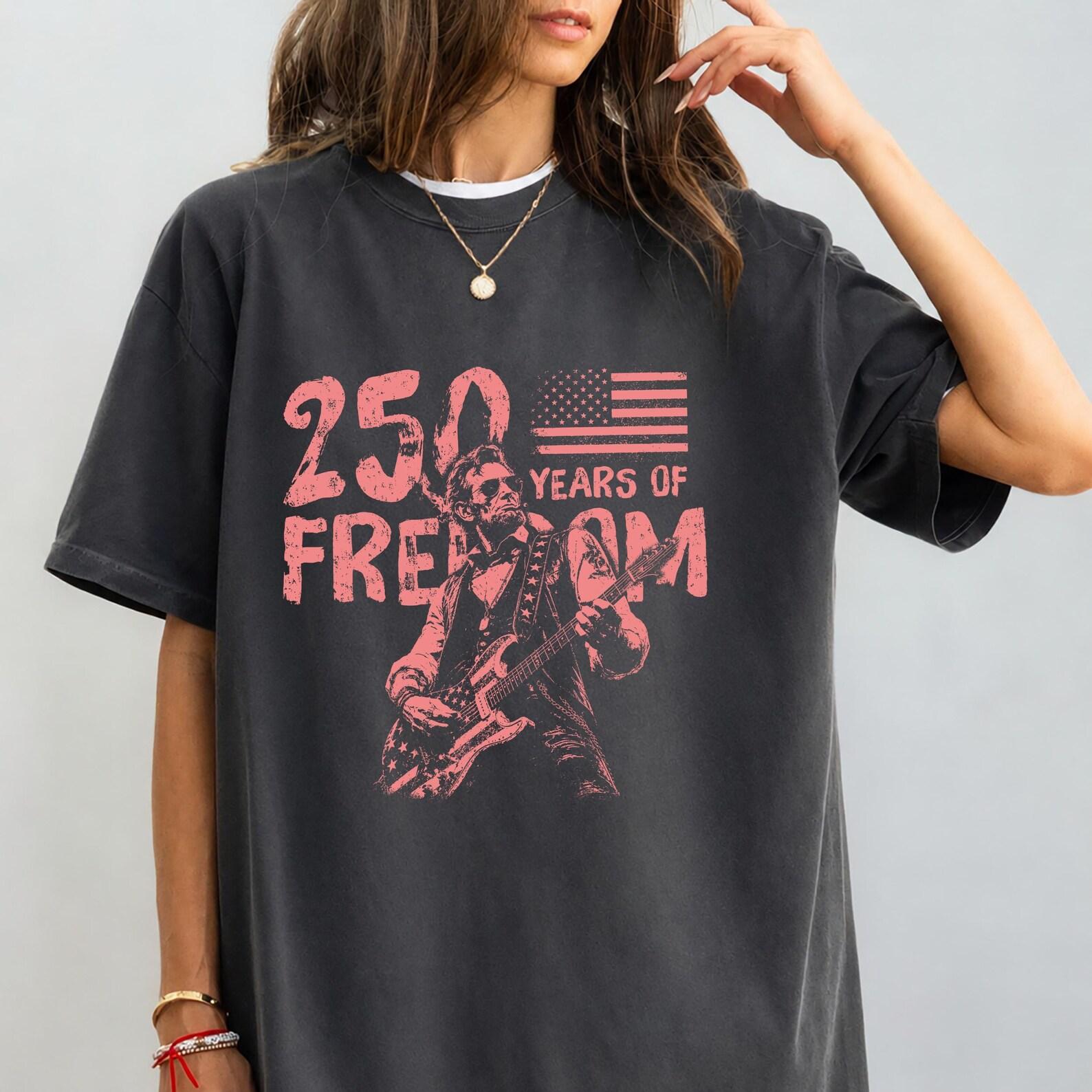 Abraham Lincoln Guitar Shirt, Vintage Political Humor Graphic, Funny History Music Tee, Comfort Colors Retro Gift XL