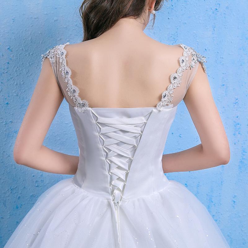 2025 Plus Size Lace Dreamy Wedding Dress for Women - Off-the-Shoulder, Long Train, French Style, Spring/Summer