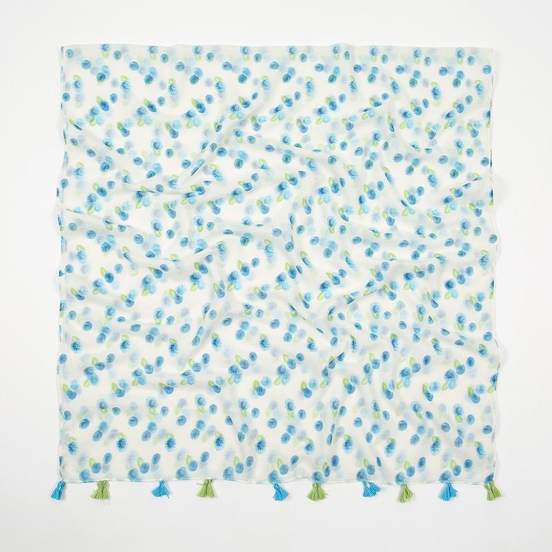 Fresh and sweet light blue polka dot wind cotton and linen feel Bali yarn scarf women travel photo shawl women