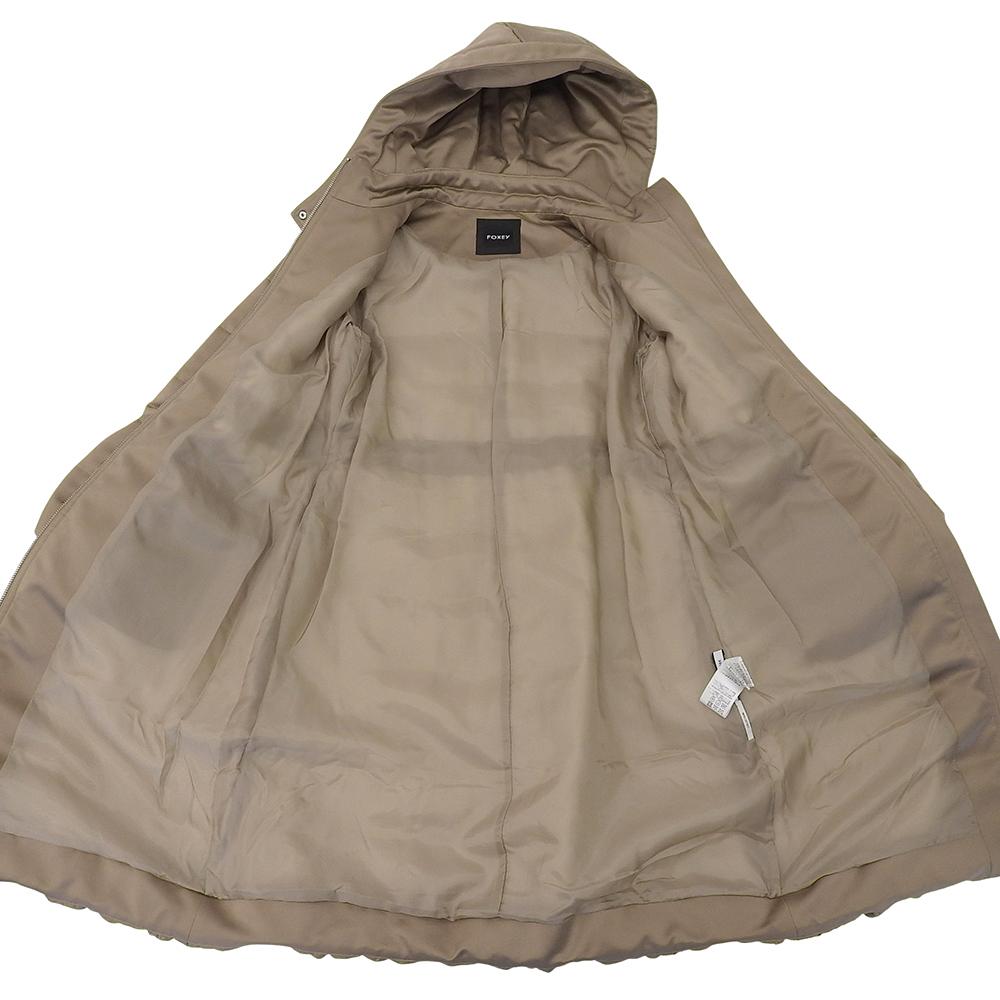FOXEY NEW YORK Women's padded hooded long coat, gold, size 40, 39827 coat 40 Gold seriesUsed