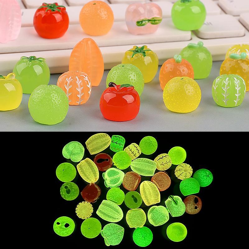 10 Pcs Glow-in-the-dark Cute Fruit Doll Resin Desktop Decorations Ornaments Diy Handmade Hairpin Keychain Accessories Toys