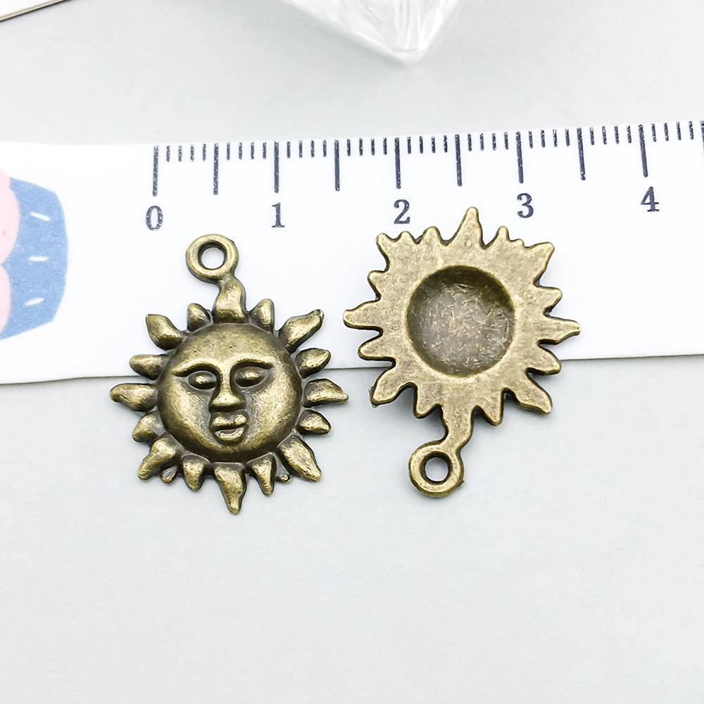 100-Piece Five-Color Alloy Sun, Moon, and Star Pendant Charms for DIY Jewelry