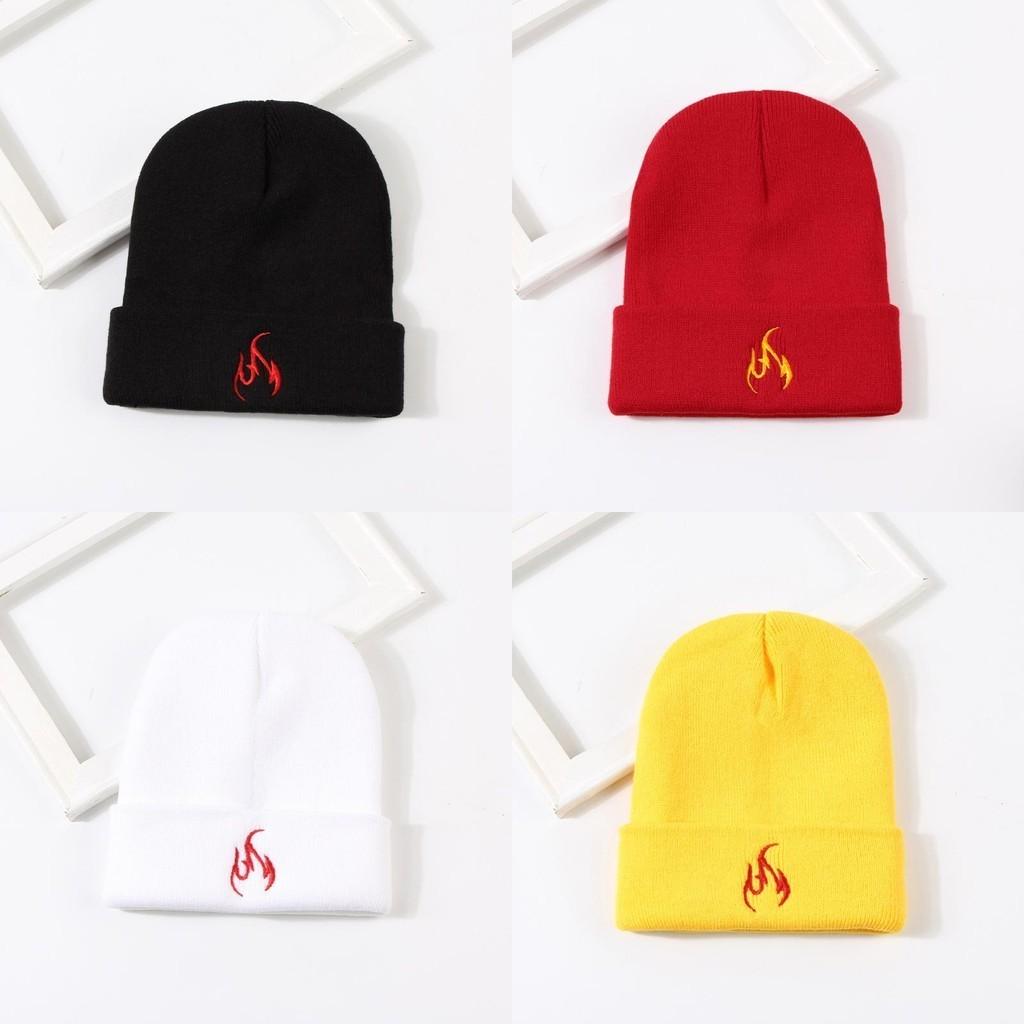 New Fashion Flame Embroidery Warm Knitted Hat Winter Couple Ear Protection Beanie