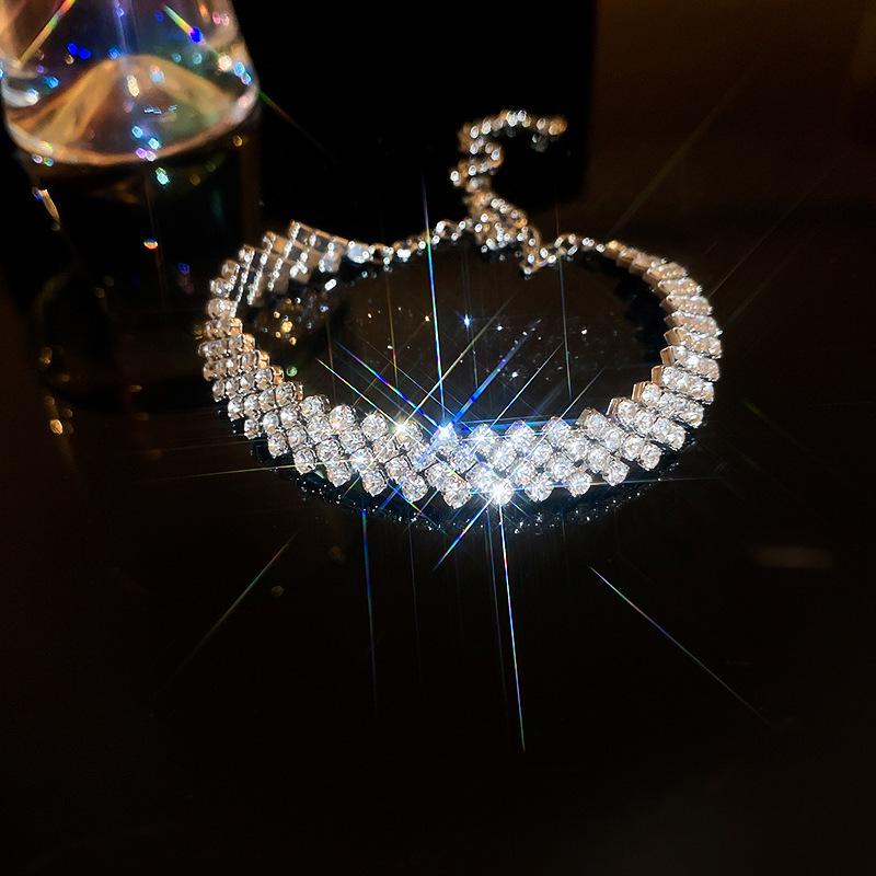 Farbenfrohes Zirkon Verstellbares Quadratisches Armband - Hochwertiger Modischer Damenschmuck mit Nischendesign