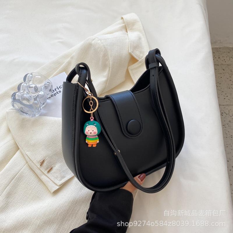 Summer Small Fresh and Fashionable Underarm Bag Women's Bag 2025 New Trendy Foreign Simple One-Shoulder Crossbody Bag