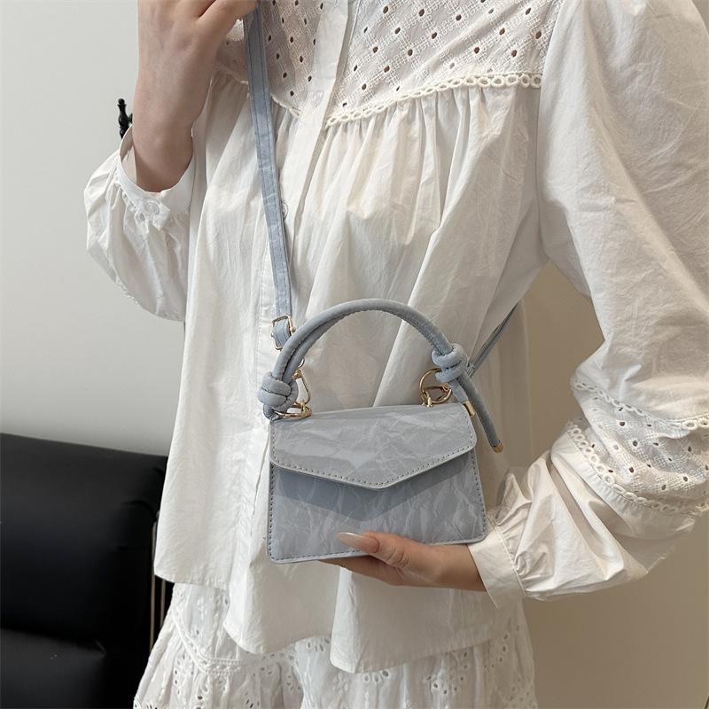 This Year's Popular Bag Women's 2025 New Foreign-style Versatile Messenger Bag Women's Ins Fashion Texture Shoulder Handbag