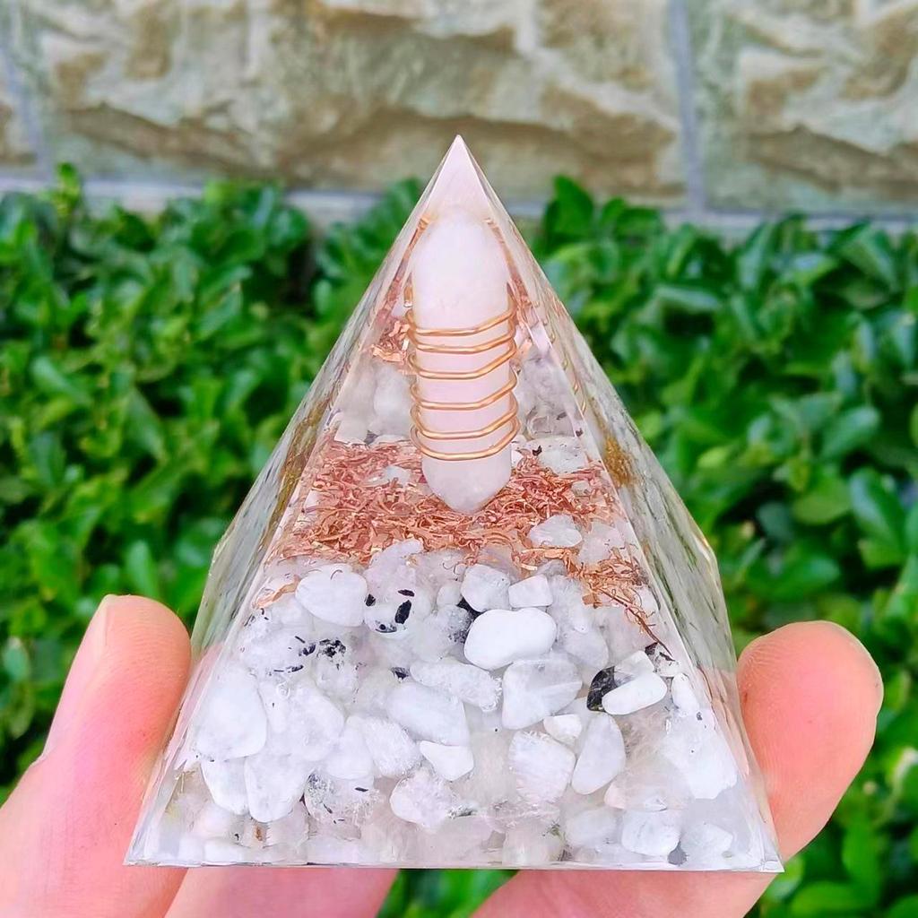 Crystal Stone Pyramid Resin Decor: Home, Office, Car Ornaments