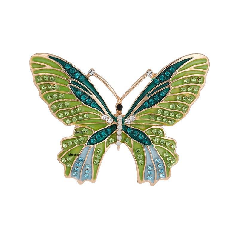 Green Elegant Large Butterfly Alloy Brooch: Versatile Fashion Pin for Coats and Sweaters