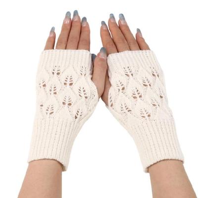 Accessori – Guanti, mezzi guanti e muffole