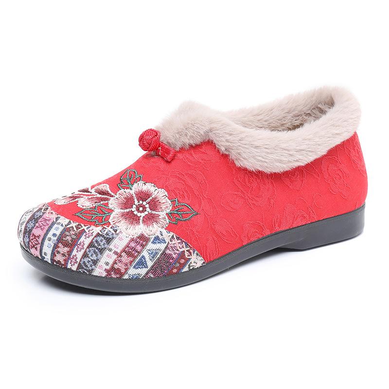 New cotton shoes women's velvet thickened middle-aged and elderly flat-soled embroidered shoes Chinese ethnic style one-pedal mother Hanfu shoes