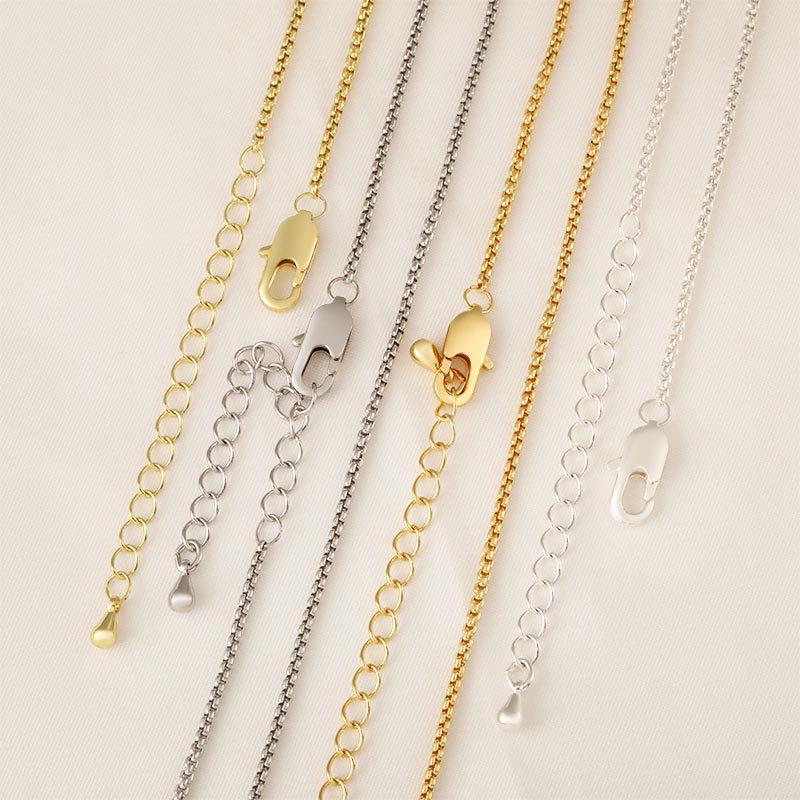 Yaoquan 18K Gold-Plated Square Pearl Chain Necklace: Non-Fading, Color-Preserving, Fashionable Clavicle Accessory.