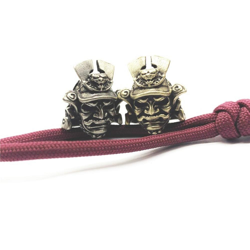 Retro Brass Japanese Samurai Figures General Helmet Handmade Knife Bead Woven Rope Keychain Pendant Accessories Outdoor Tool
