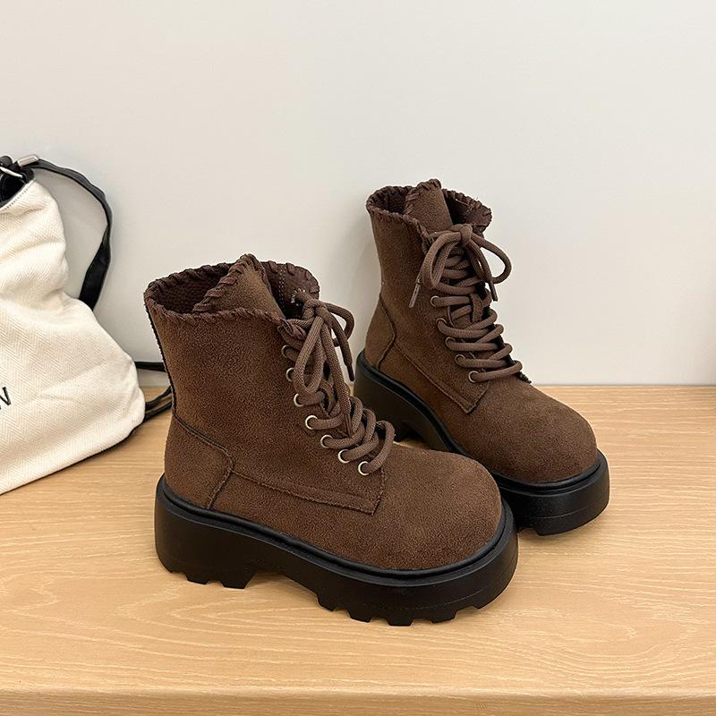 

Белые ботинки Мартина на толстой подошве в британском стиле для маленького мужчины, женские, новые осенние 2025 года, тонкие ретро короткие ботинки 40 темно-коричневого