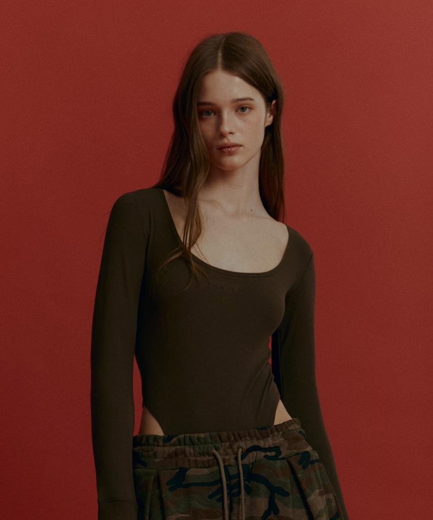 Empebeu Lettered Gothic Square Bodysuit Khaki Brown