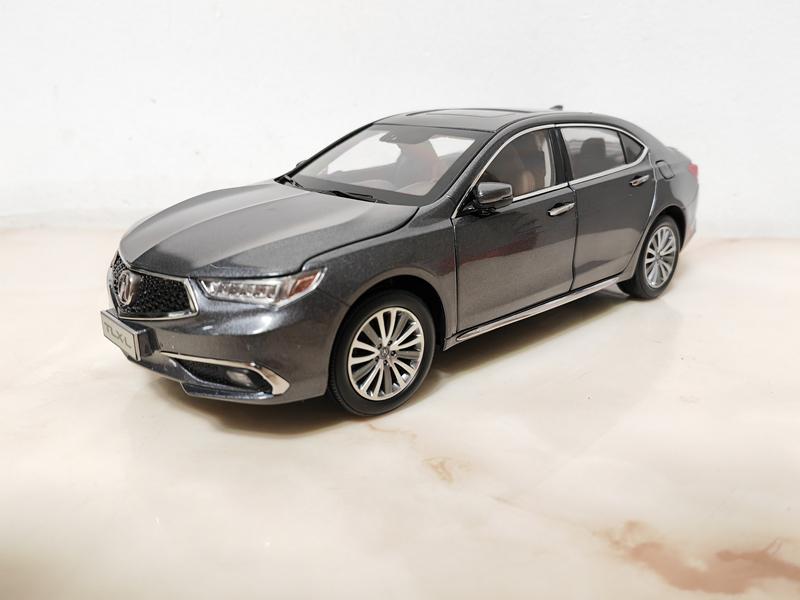 

1:18 Модель седана TLX-L Литой металлический сплав Модель-симуляция автомобиля Коллекция Игрушка Подарок Дисплей
