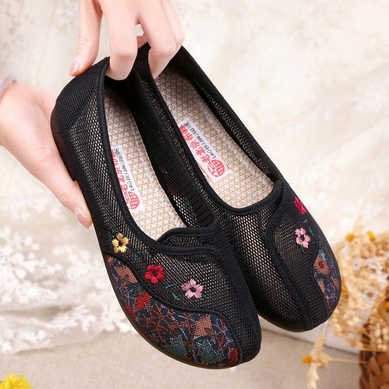 Cloth Shoes Women's Summer Mesh Embroidered Breathable Sandals Soft Soled Non Slip Shoes
