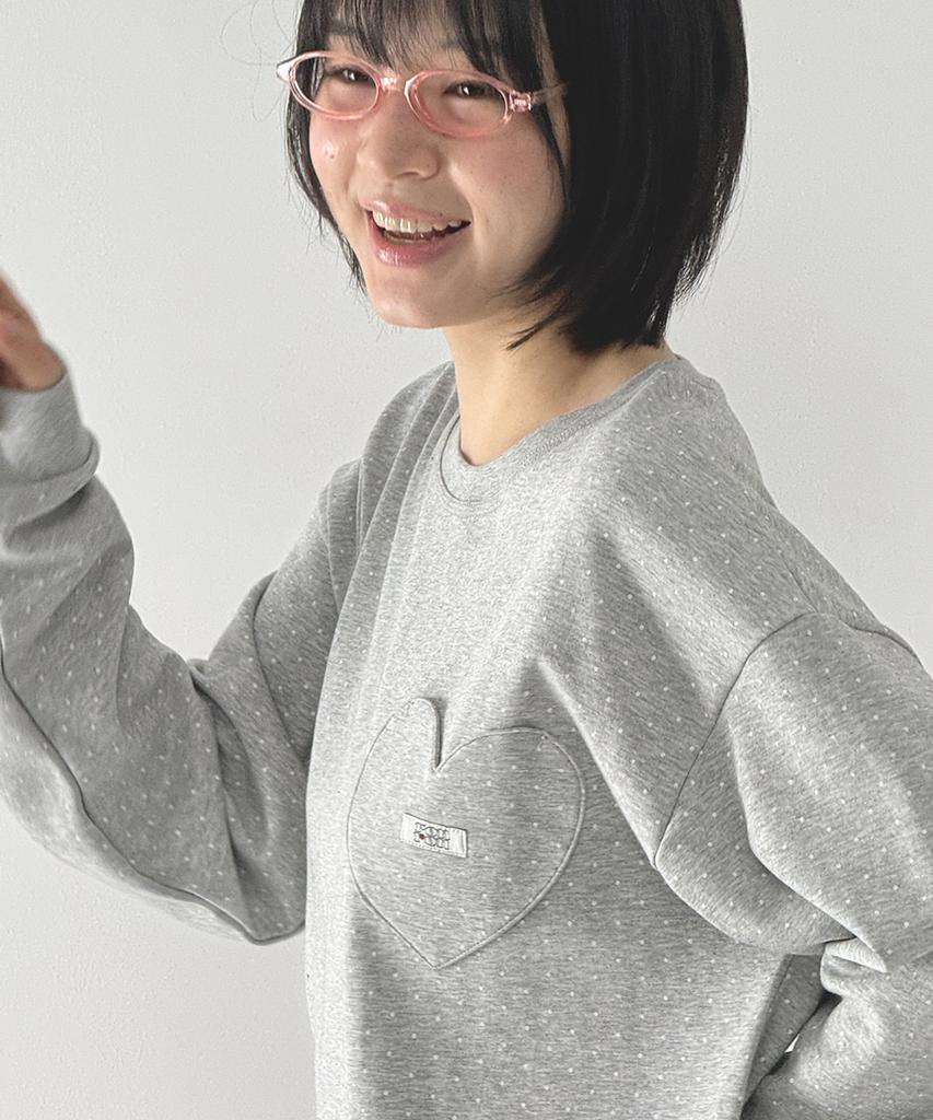 RONRON Dot Heart Pocket Over Fit Long Sleeve Gray