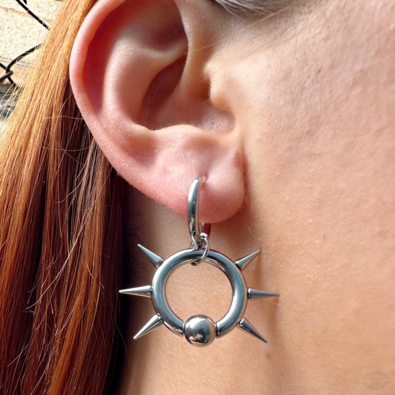 

Titanium steel earrings with half moon shaped sun ring earrings