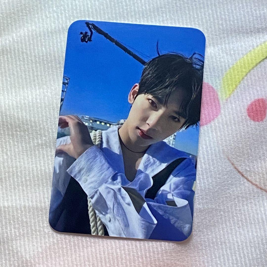 

[USED] ZB1 Han Yujin Sanok Pre-recorded SWEAT Korean Trading Card