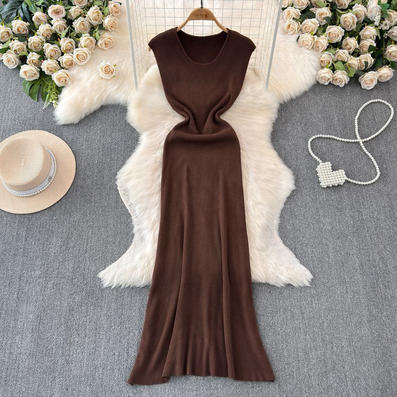 

2024 Summer New Arrival Temperament Crew Neck Sleeveless Stretch Waist Hip-Lifting Knitting Dress Mermaid Dress Sheath Dress for Women Brown One size