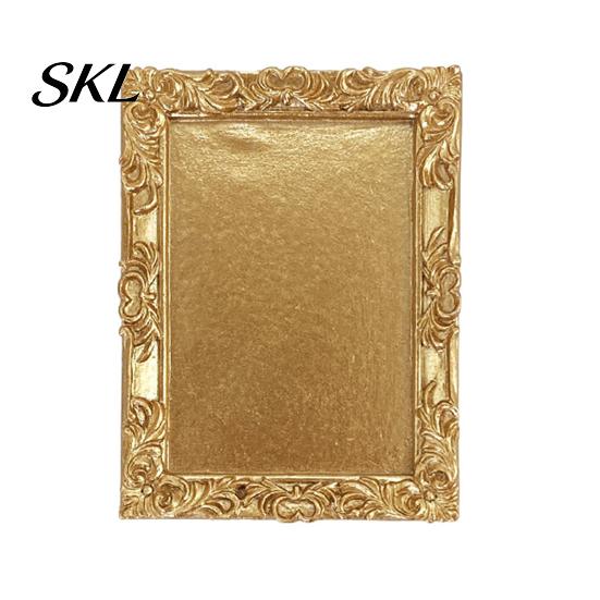 Decorative Jewelry Container Resin Tray with Vintage European Embossed Pattern, Golden Gloss Wear-Resistant Desktop Organizer, Oxidation-resistant