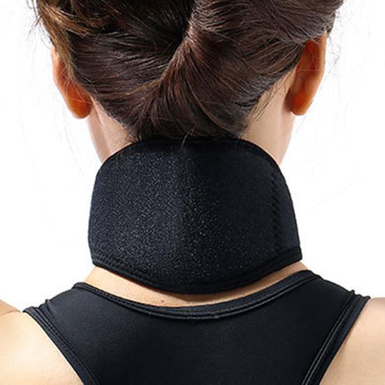 Skin-friendly Self-heating Neck Pad Pain Relief Polyester Magnet Physical Therapy Neck Support Pad for Home