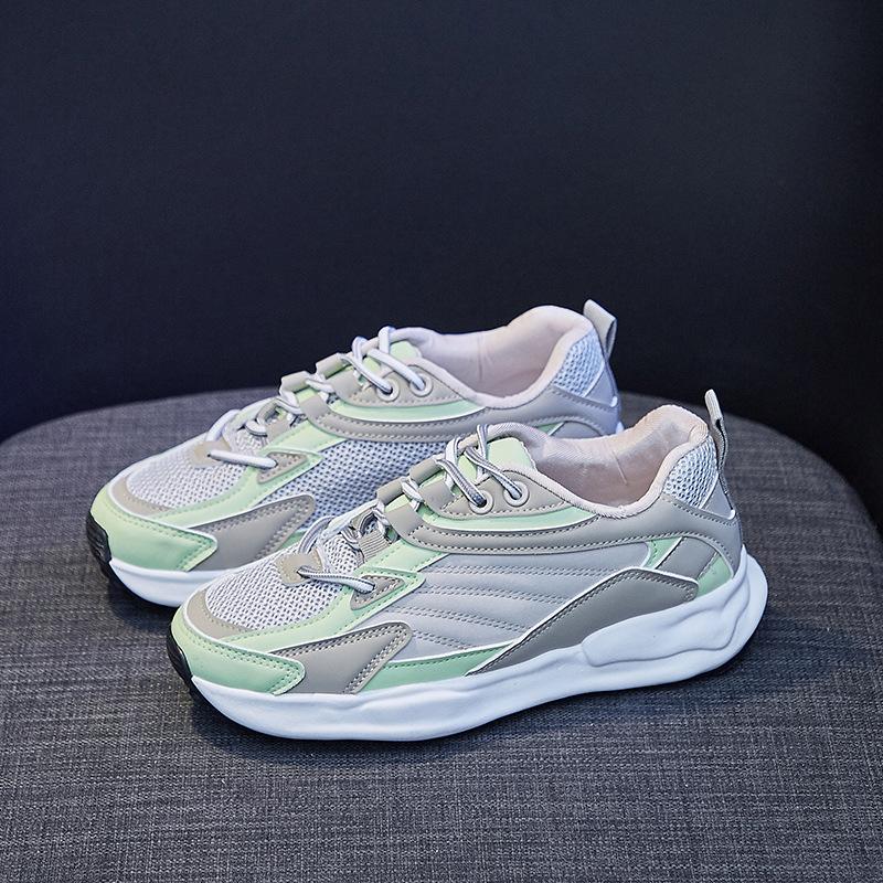 Женские кроссовки для бега лето 2022 года модные дышащие спортивные кроссовки на шнуровке дизайнерские женские повседневные удобные кроссовки 35 зелёный 2336₽