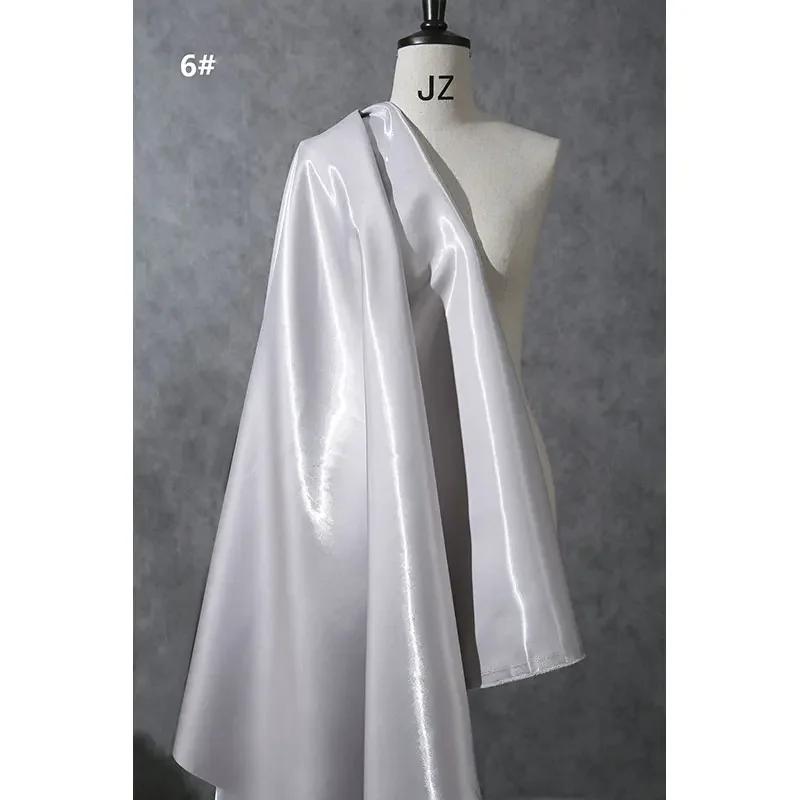 150Cm Wide Luxury Glossy Metallic Liquid Satin Fabric Galaxy Shiny Cloth Crafts for Fashion Designer Show Dress Comfort Material