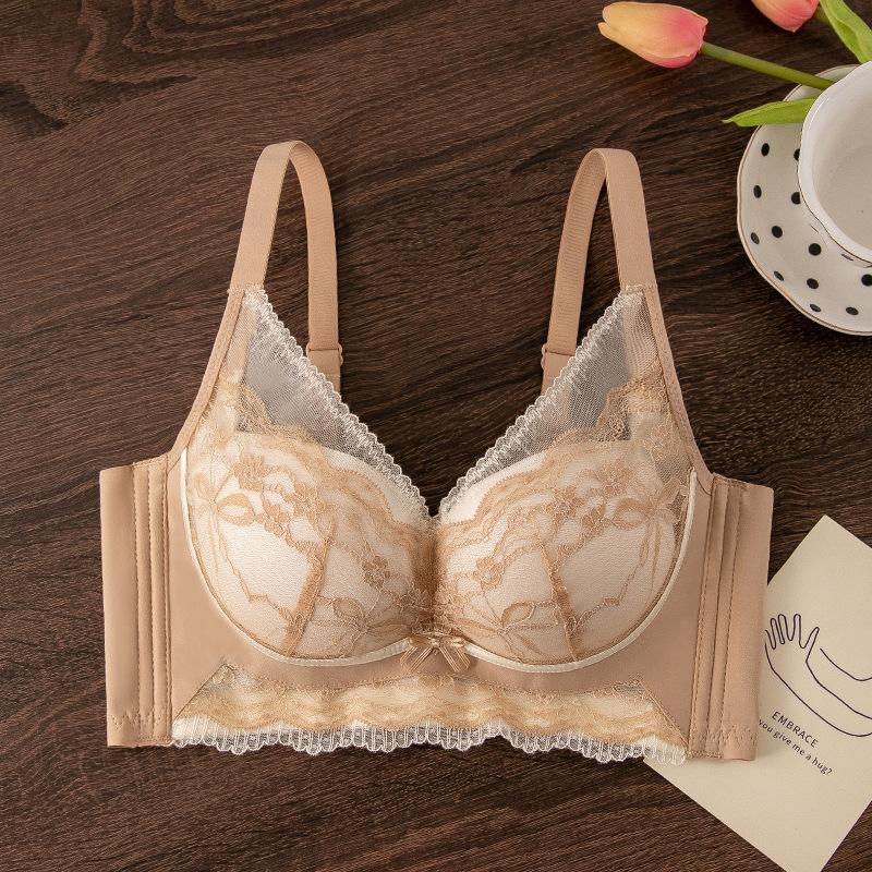 

New small breasts gather and adjust the bra, close the pair of breasts, slippery cup, no steel ring, lace bra factory 34/75