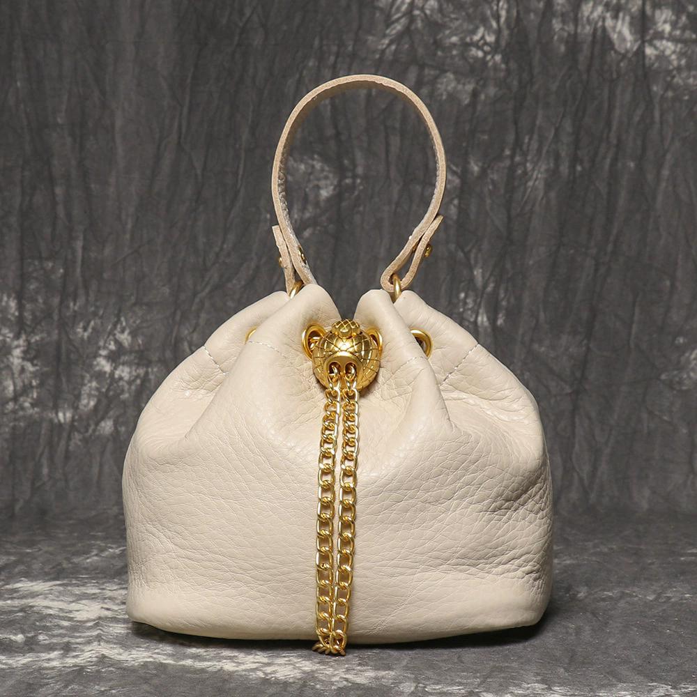2025  Hand-made First Layer Cowhide Makeup Bag Fashion Casual Leather Bucket Bag High-quality Soft Leather Chain Bag 17x13x16cm
