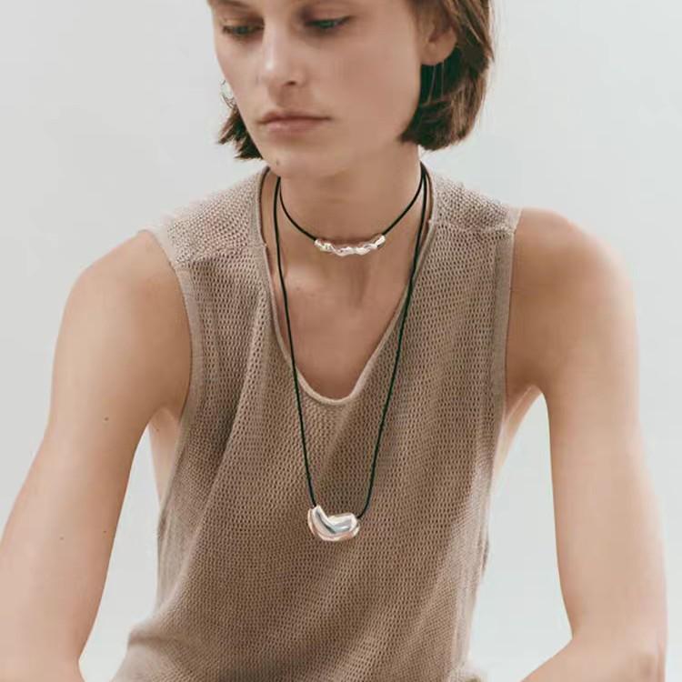 High-End Korean Wax Rope Silver Pendant Necklace: Chic Autumn/Winter Design