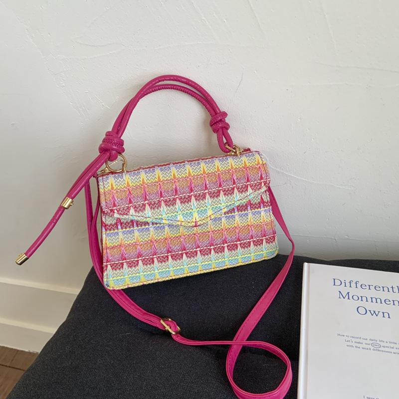 Woven Straw Rainbow Women's Bag 2026 New Chain Party Handbag Stylish Fashion Single Shoulder Bags For Young Lady