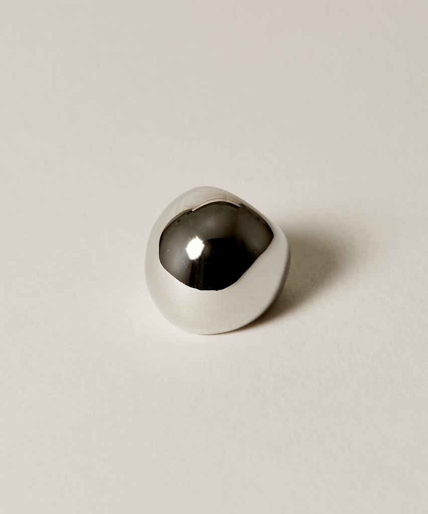 Novice Tokyo Bold Ring Ear Cuff Clip-On Unisex Volume Ear Cuff / Silver
