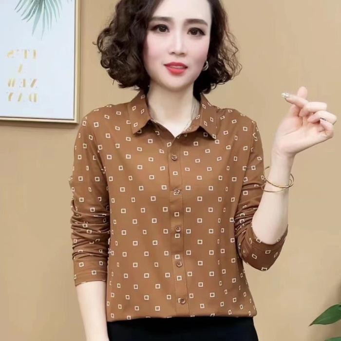 Springtime New Style Style with A Small Necked Shirt and Slim Top Lapel Polka Dot Long-sleeved Shirt