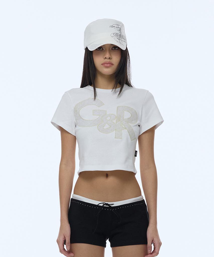 Gillaakaibeu G&R Logo Crop Top_White