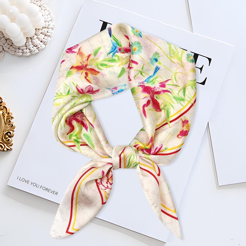 Strictly Selected 70 Silk Scarves, Simulated Silk Small Square Scarves For Women, Retro High-End Thin Versatile Professional Scarves