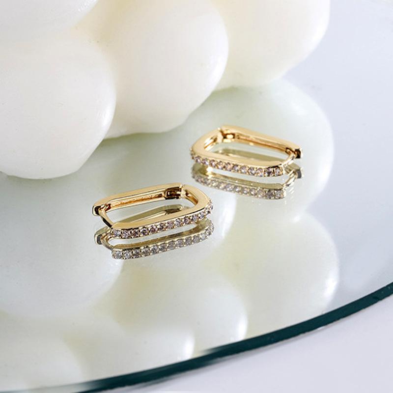 

Diamond Inlay Row Set Geometric Ear Cuff Modern Versatile Earrings