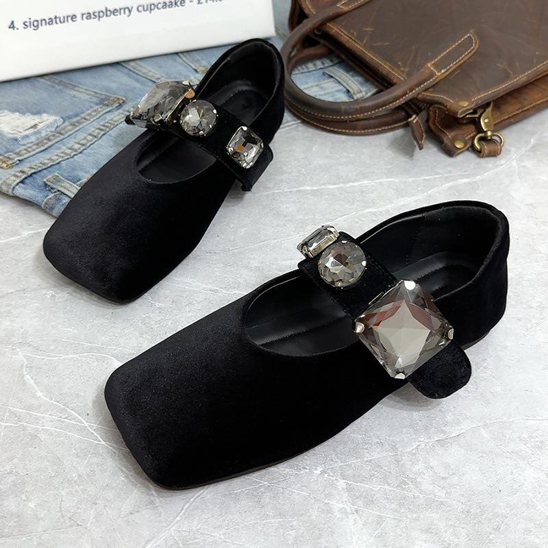 Francuski aksamit cyrkoniowy kwadratowy nosek buty Mary Jane damskie 2025 lato nowe płytkie płaskie buty w stylu wróżki damskie