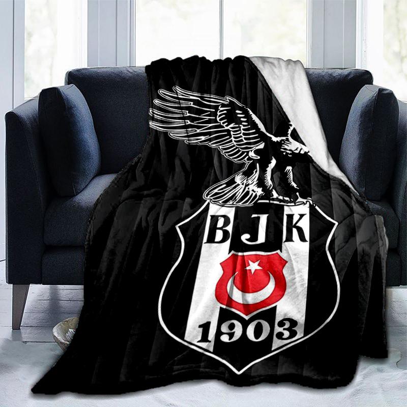 Be?ikta? Istanbul Crest Emblem Blanket Suitable for Sofas, Beds, Offices, And Camping - Perfect Gift for Halloween Christmas