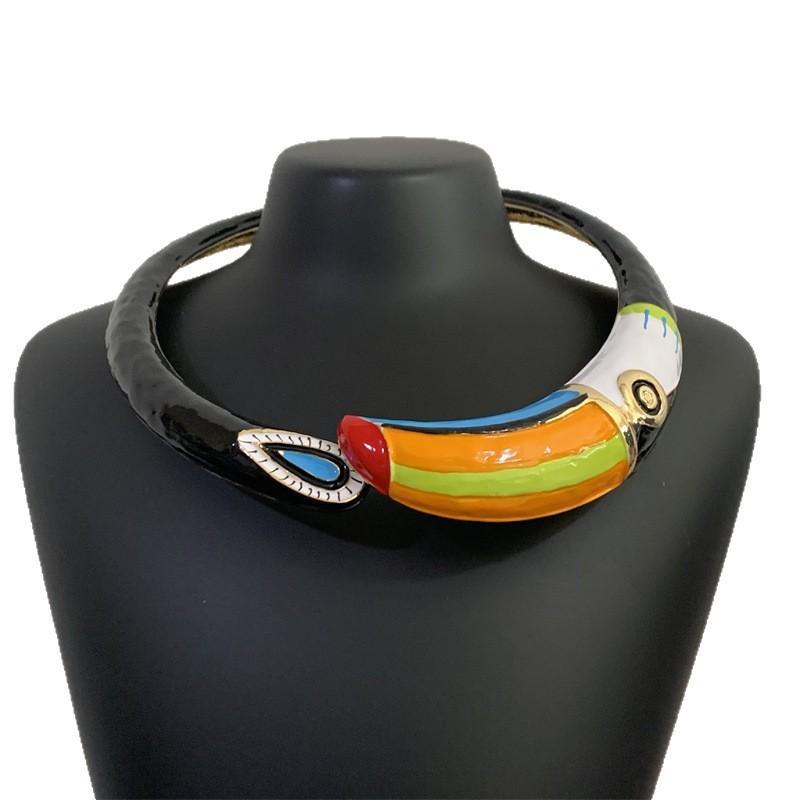 Fashion And Exaggerated Design Colorful Enamel Parrot Choker Necklace Vibrant Shiny Gold Accents For Parties Vacations