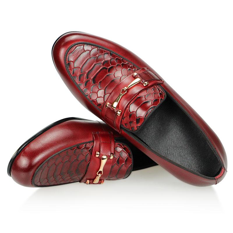 Mode Herren Tägliche Freizeitschuhe Schlangenmusterdruck Bequeme Slipper Lederschuhe Herren Formeller Kleiderschuh Metallschließe Dekoration