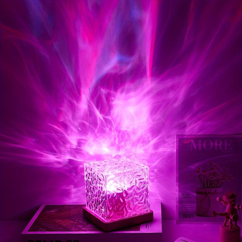 1 stk roterende vannrippel nattlys, USB nattlampe, RGB 16 fargespinn Creative flamme-atmosfærelampe ved sengen