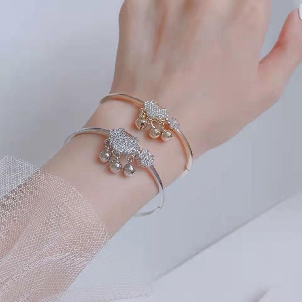 

Golden Retro Peace Lock Bangle: Handmade Versatile Women s Bracelet