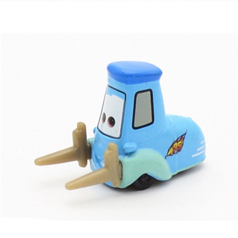 Pixar Cars 3 Nuevo Rayo McQueen Jackson Storm Smokey Modelo de Coche de Metal Fundido Regalo de Cumpleaños Juguete Para Niños