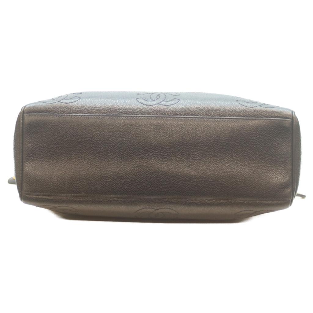 CHANEL No. 2 Black Caviar GHardware Triple Coco Chain Tote Tote Bag blackUsed