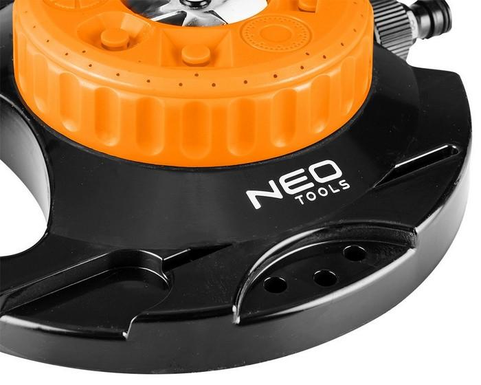 9-Function Garden Sprinkler With Mounting Pins - T N15-780